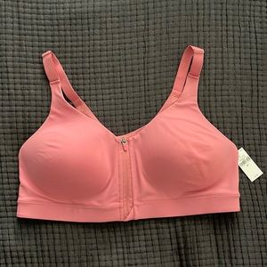 Old Navy, Women’s Zip Front Sports Bra.